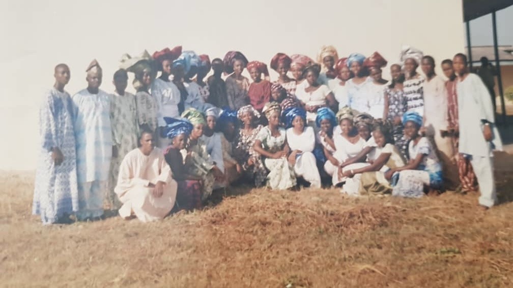 Set 2002 Group Picture 2